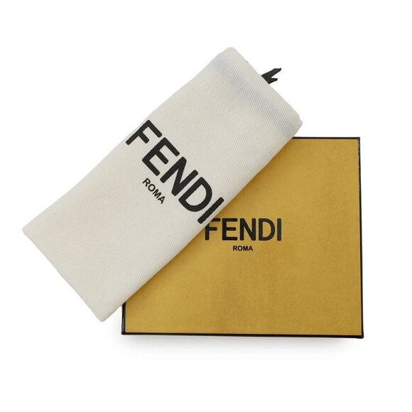 FENDI Baguette Card Case Nappa Leather Gray - Picture 7 of 10